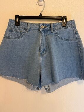 Flying Angel Flared Denim Shorts Size 9/29